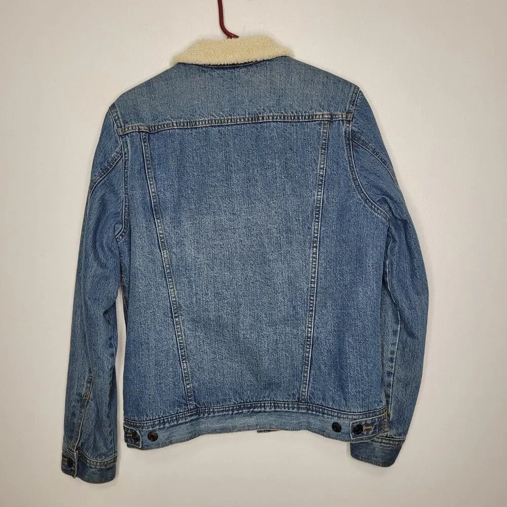 Old Navy men's sherpa lined denim button front trucker jacket size small